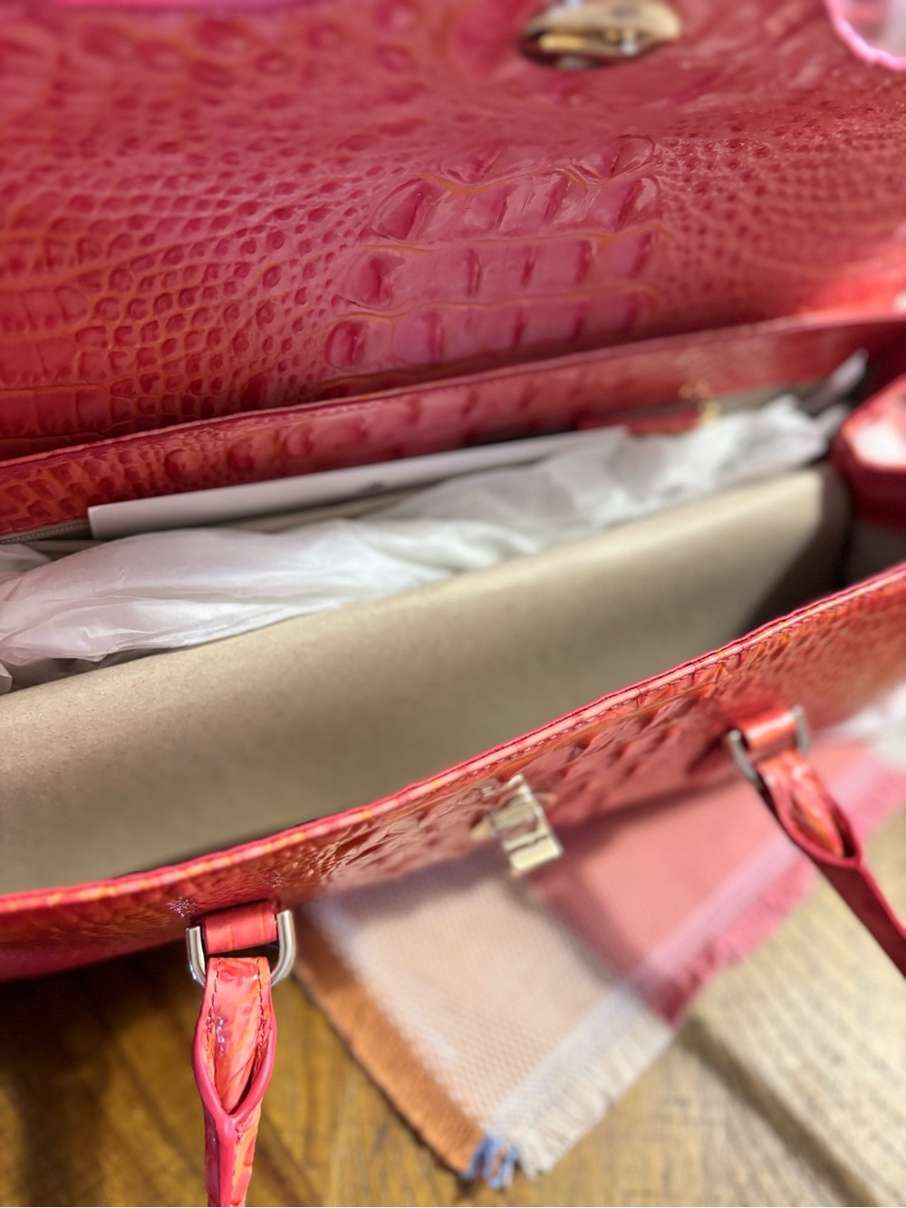 Brahmin Coral Pink Croc-Embossed Shoulder Bag - Picture 4 of 6